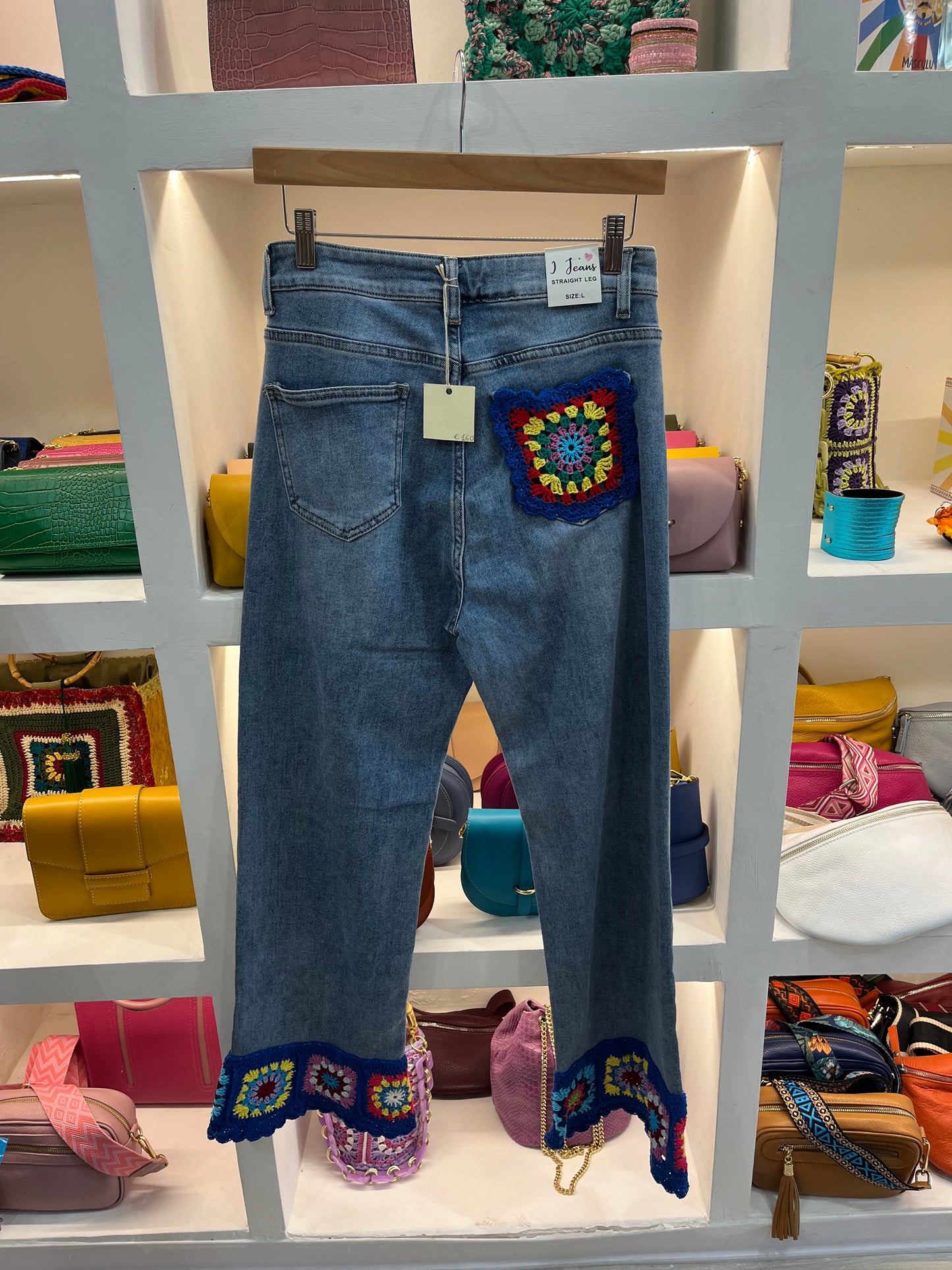 Jeans uncinetto di Igea D’Angelo